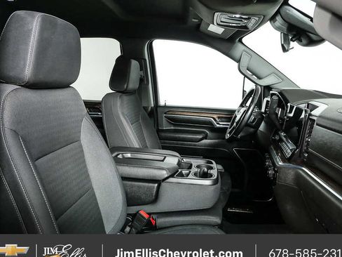 Used 2024 Chevrolet Silverado 2500 LT AWD/4WD image 19