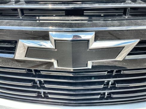 Used 2023 Chevrolet Tahoe RST AWD/4WD image 32