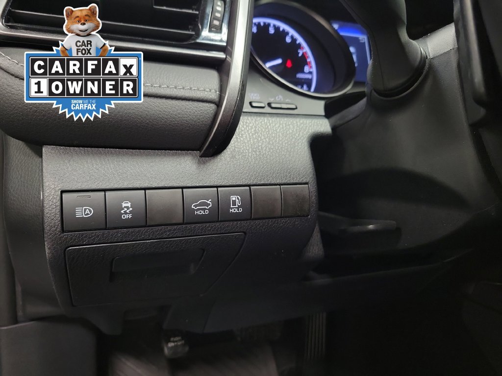 Used 2024 Toyota Camry SE w/ Convenience Package FWD image 28
