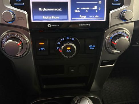 Used 2021 Toyota 4Runner SR5 AWD/4WD image 18