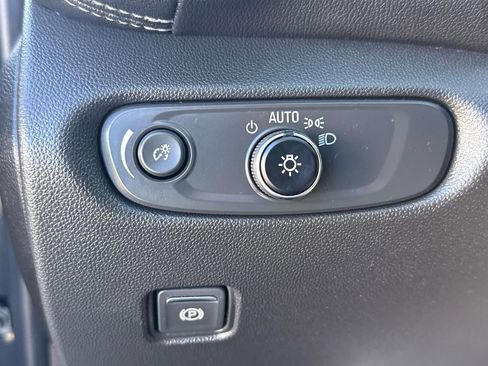 Used 2023 Chevrolet Blazer LT w/ Midnight/Sport Edition image 22