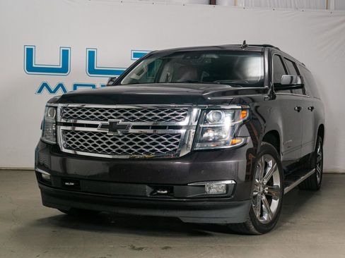 Used 2018 Chevrolet Suburban Premier w/ Max Trailering Package RWD image 5