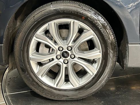 Used 2024 Ford Edge Titanium AWD/4WD image 26