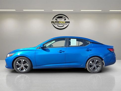 Used 2023 Nissan Sentra SV image 4