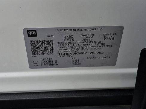 Used 2023 Chevrolet Traverse RS AWD/4WD image 54
