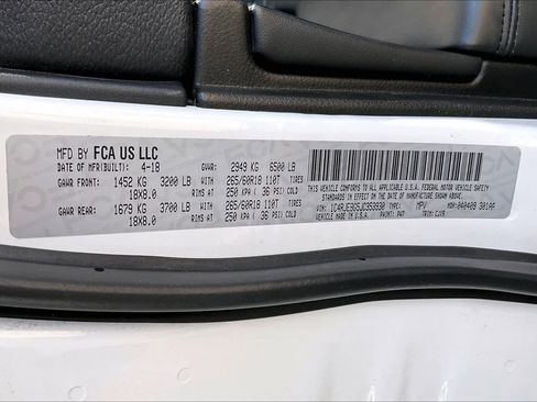 Used 2018 Jeep Grand Cherokee Limited image 35