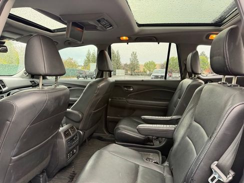 Used 2018 Honda Pilot Elite image 23