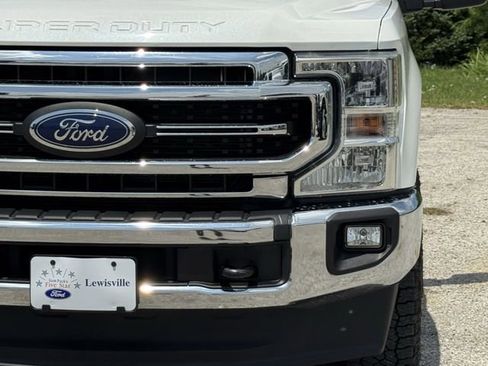 Used 2022 Ford F250 Lariat w/ Lariat Value Package AWD/4WD image 8