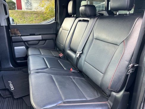 Used 2022 Ford F150 Lariat w/ Equipment Group 502A High image 9