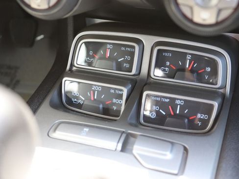 Used 2012 Chevrolet Camaro SS RWD image 8