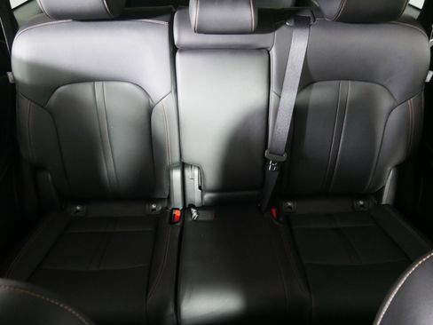 Used 2025 MAZDA CX-70 3.3 Turbo w/ Premium Package image 13