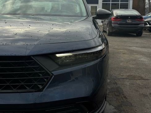 New 2025 Honda Accord SE image 2