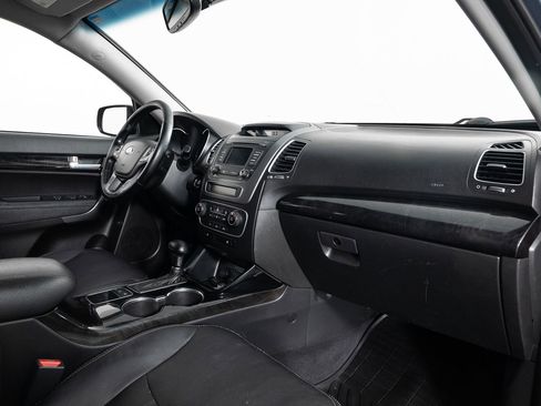 Used 2014 Kia Sorento EX image 26