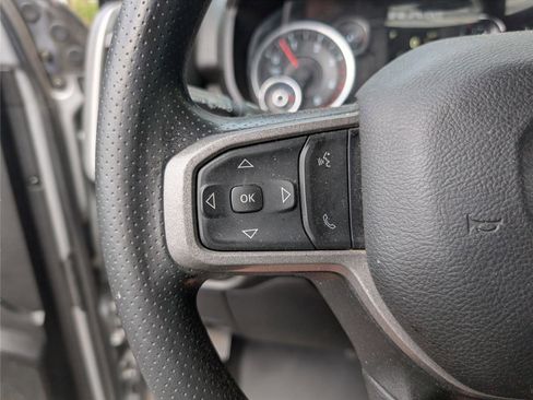 Used 2024 RAM 3500 Tradesman w/ Chrome Appearance Group image 28