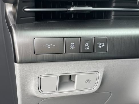 New 2026 Hyundai Kona SE FWD image 24