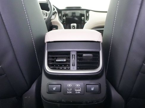 Used 2024 Subaru Outback Limited AWD/4WD image 23