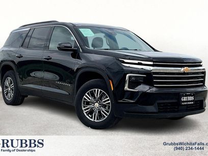 Used 2024 Chevrolet Traverse LT