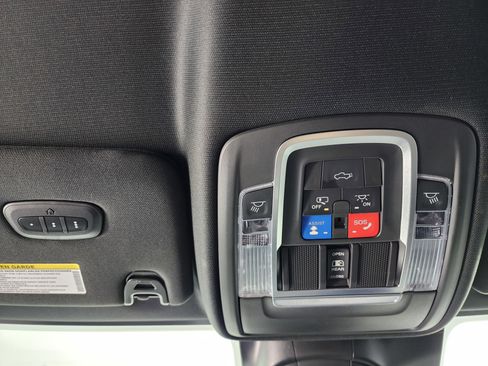 Used 2021 RAM 2500 Laramie w/ Night Edition image 52