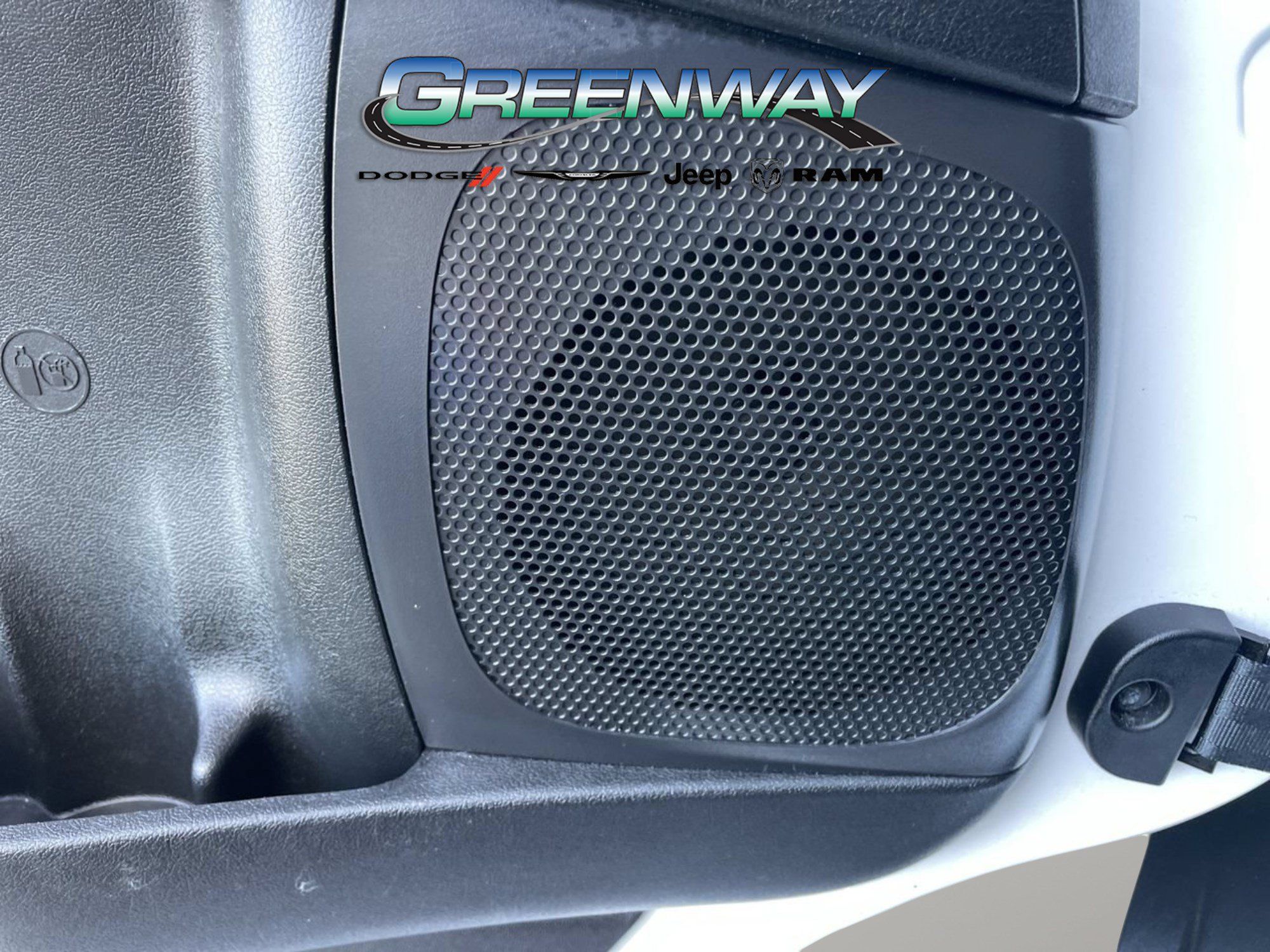 Used 2025 RAM ProMaster 2500 w/ U-Haul Equipment Group FWD image 17