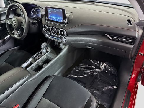 Used 2024 Nissan Sentra SR FWD image 30