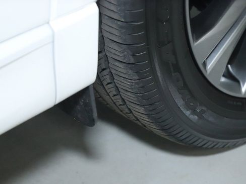 Used 2025 MAZDA CX-5 Signature image 38