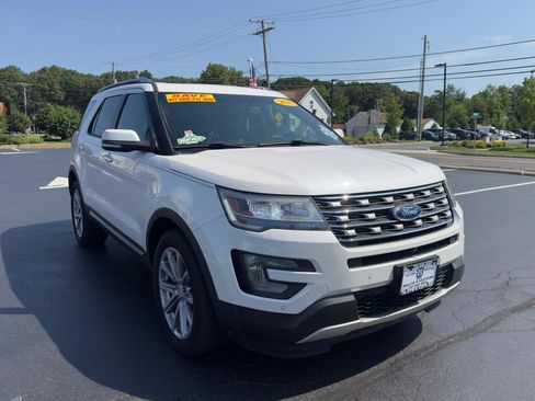 Used 2016 Ford Explorer Limited AWD/4WD image 3