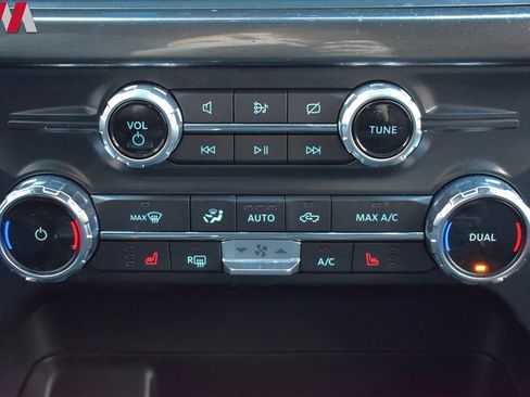 Used 2022 Ford F150 XLT w/ Equipment Group 302A High image 22