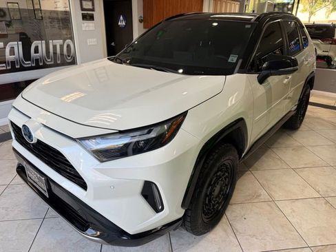 Used 2022 Toyota RAV4 XSE AWD/4WD image 21