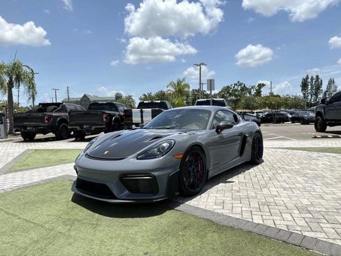 Used 2024 Porsche 718 Cayman GT4 RS RWD image 2