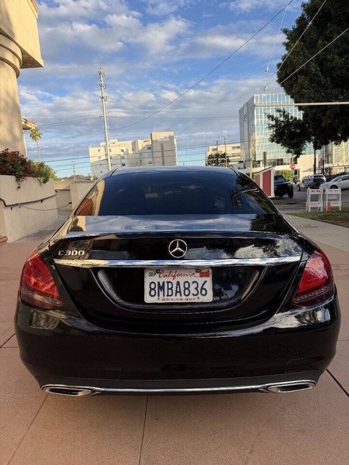 Used 2020 Mercedes-Benz C 300 Sedan image 5