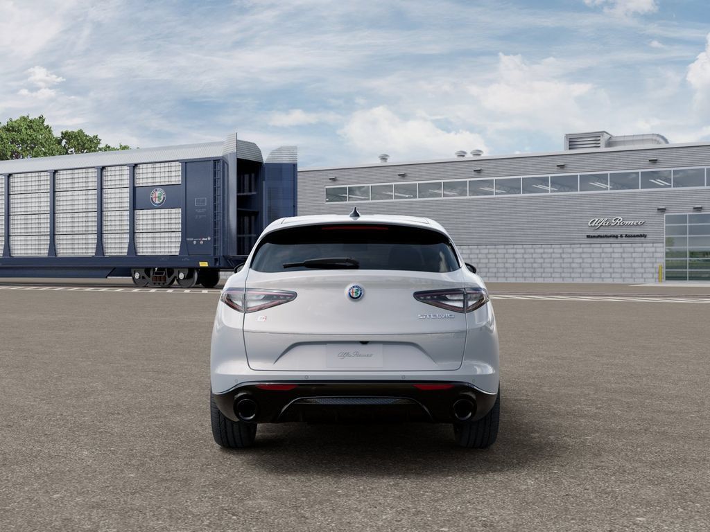 New 2026 Alfa Romeo Stelvio Sprint AWD/4WD image 7
