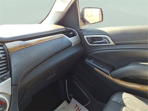 Used 2017 GMC Yukon Denali w/ Open Road Package image 22