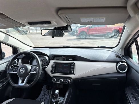 Used 2021 Nissan Versa SV image 24