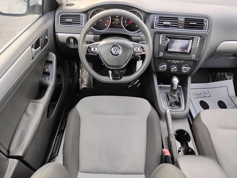 Used 2017 Volkswagen Jetta S FWD image 59