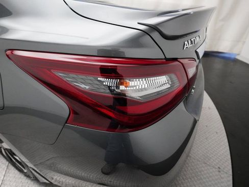 Used 2018 Nissan Altima 2.5 SR image 31