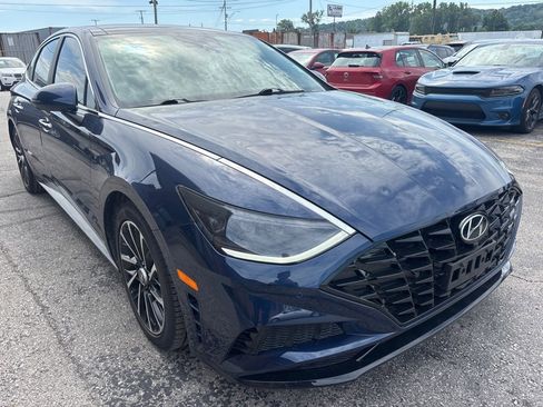 Used 2021 Hyundai Sonata Limited w/ Cargo Package image 4