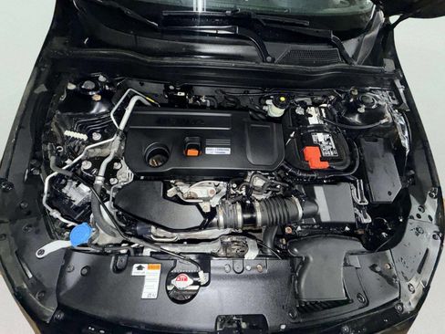 Used 2020 Honda Accord Sport image 11