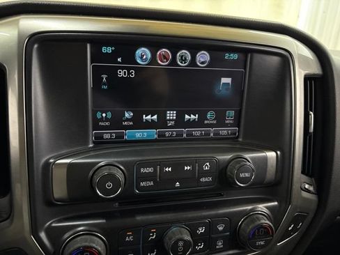 Used 2018 Chevrolet Silverado 1500 LT w/ True North Edition AWD/4WD image 25