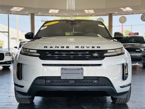 Used 2025 Land Rover Range Rover Evoque S AWD/4WD image 17
