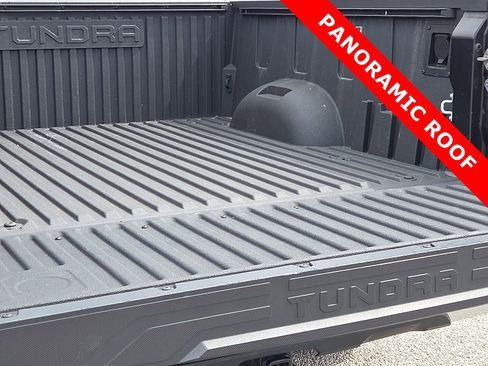 Used 2024 Toyota Tundra Limited AWD/4WD image 9