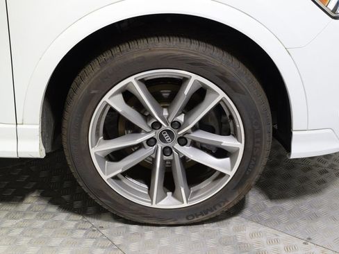 Used 2022 Audi Q3 2.0T Premium Plus w/ Premium Plus Package AWD/4WD image 39