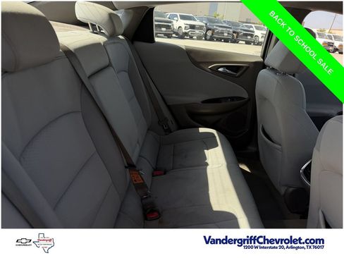 Used 2020 Chevrolet Malibu LT FWD image 27