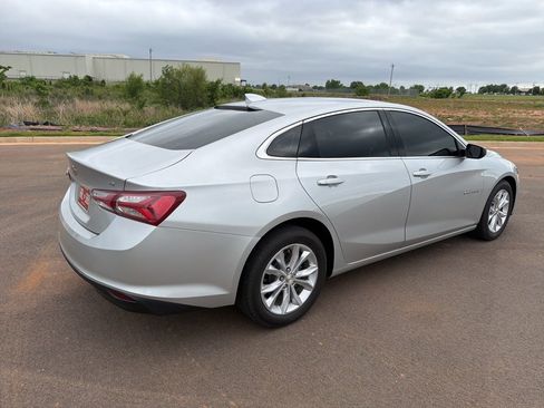Used 2020 Chevrolet Malibu LT FWD image 5