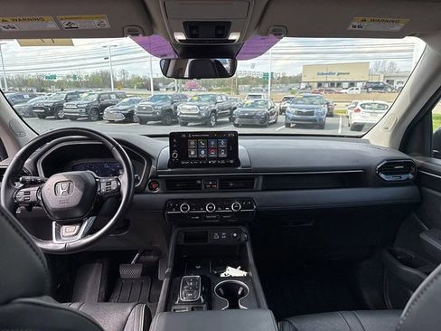 Used 2023 Honda Pilot Elite image 20