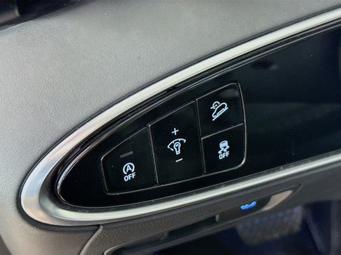 Used 2025 Genesis GV70 2.5T image 9