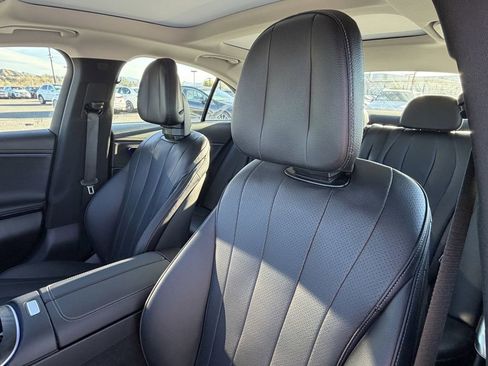 Used 2026 Mercedes-Benz E 350 Sedan image 20