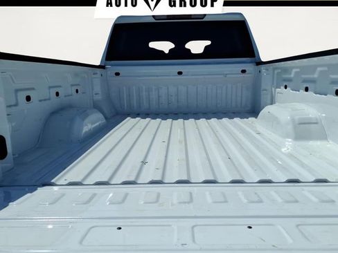 Used 2025 Chevrolet Silverado 2500 LT w/ Convenience Package image 28