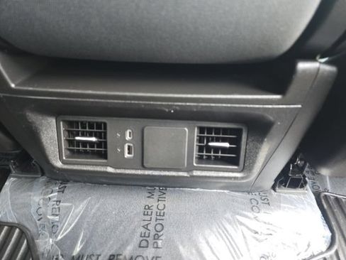 Used 2023 Chevrolet Silverado 1500 Custom RWD image 6