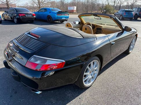 Used 2000 Porsche 911 Carrera 4 image 5