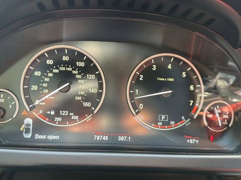 Used 2014 BMW 640i xDrive Convertible AWD/4WD image 26